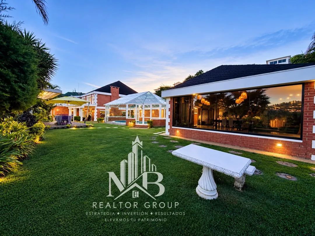 Casa 850 m² — Los Naranjos del Cafetal en Los Naranjos del Cafetal, Caracas